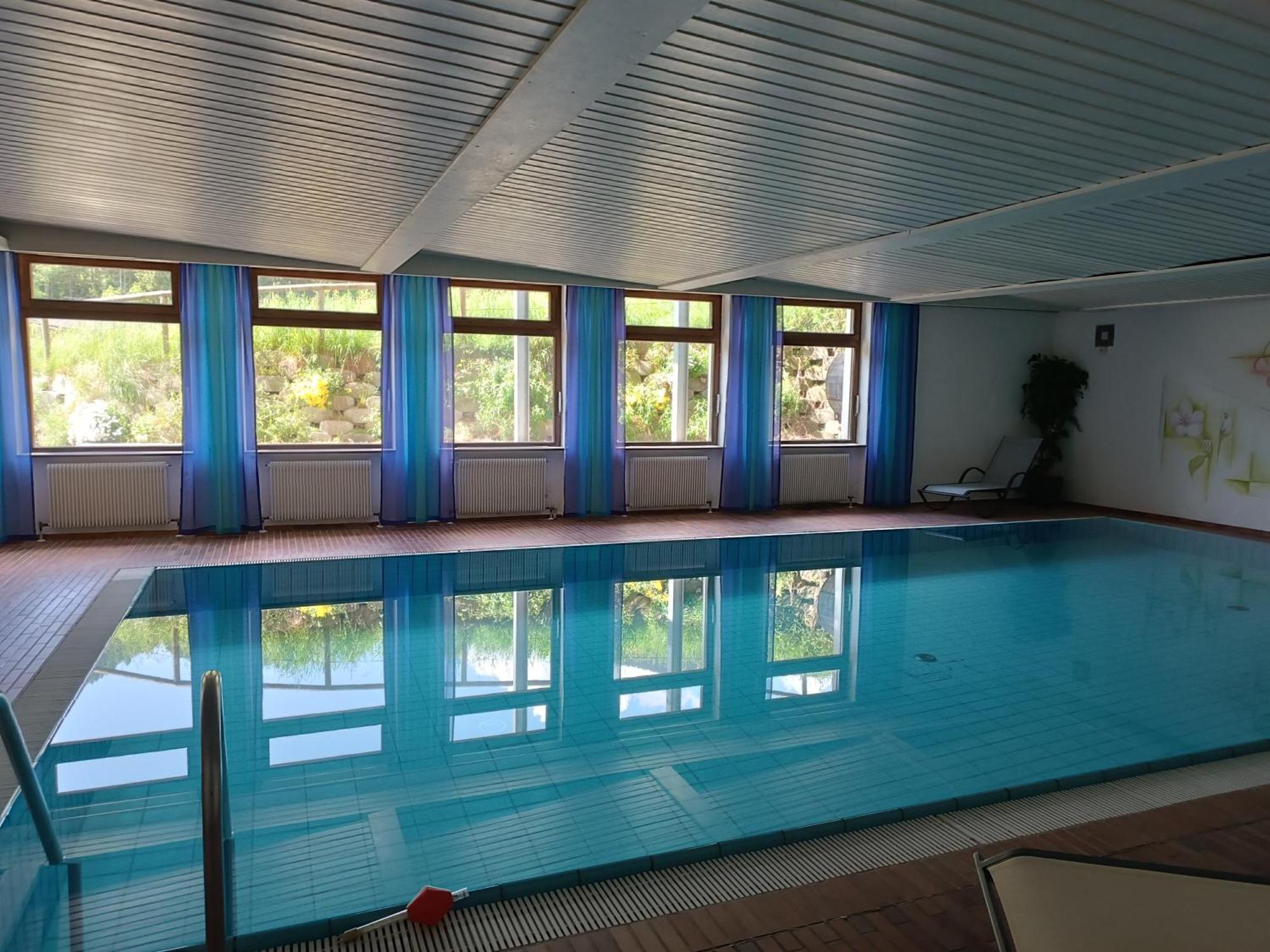 Sporthotel Rasen Rasun di Sotto Exterior photo