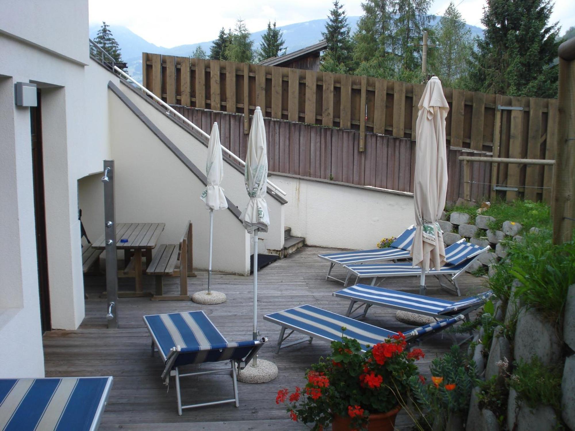 Sporthotel Rasen Rasun di Sotto Exterior photo
