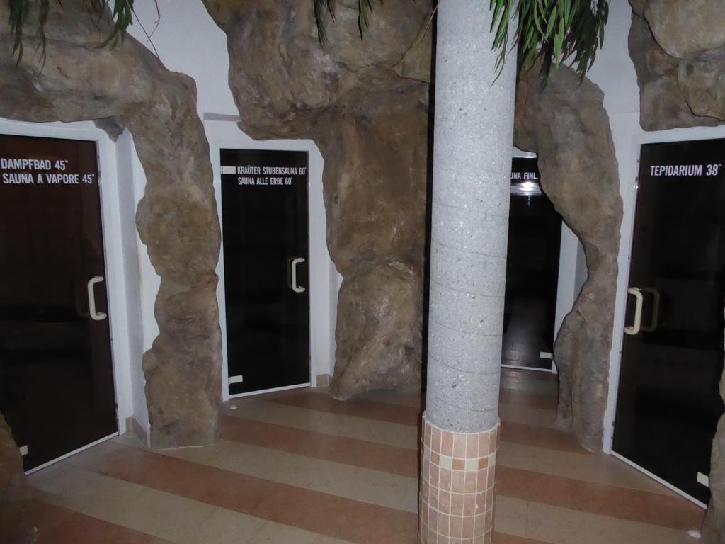 Sporthotel Rasen Rasun di Sotto Exterior photo